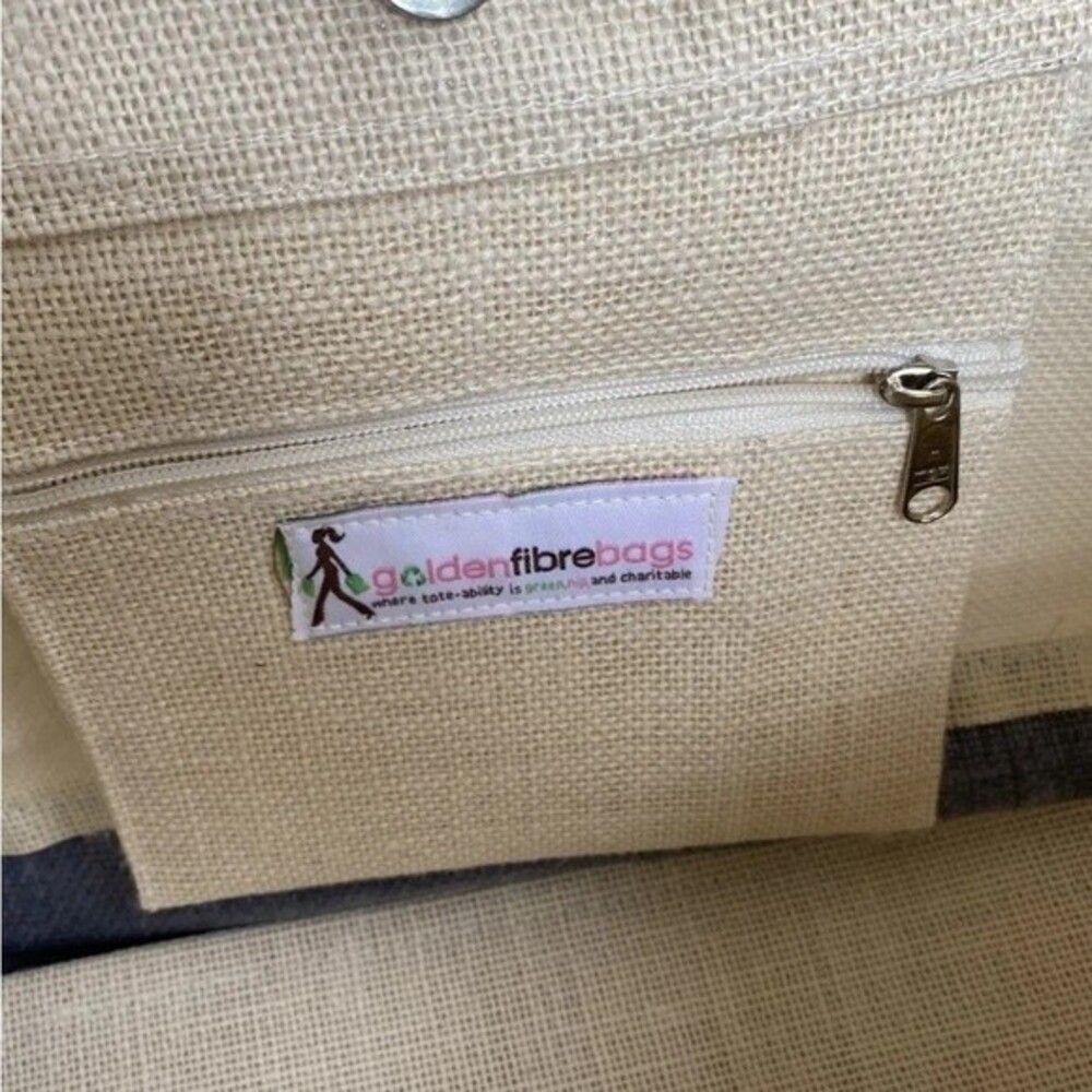 Marriott Vacation Club Large Canvas Tote eco-friendly Jute Embroidered Logo Tote - Picture 6 of 12